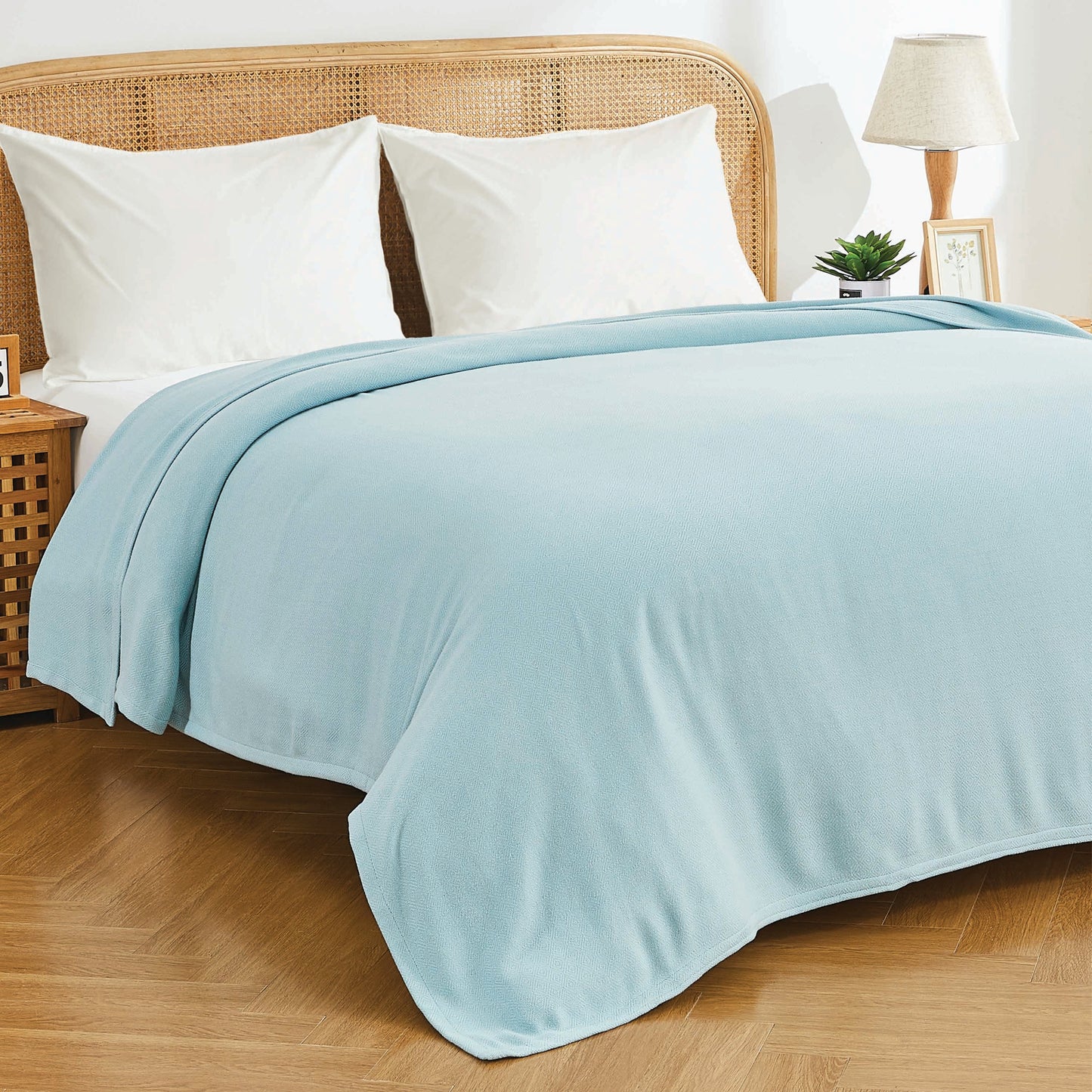 Bamboo Cotton Diamond Blanket