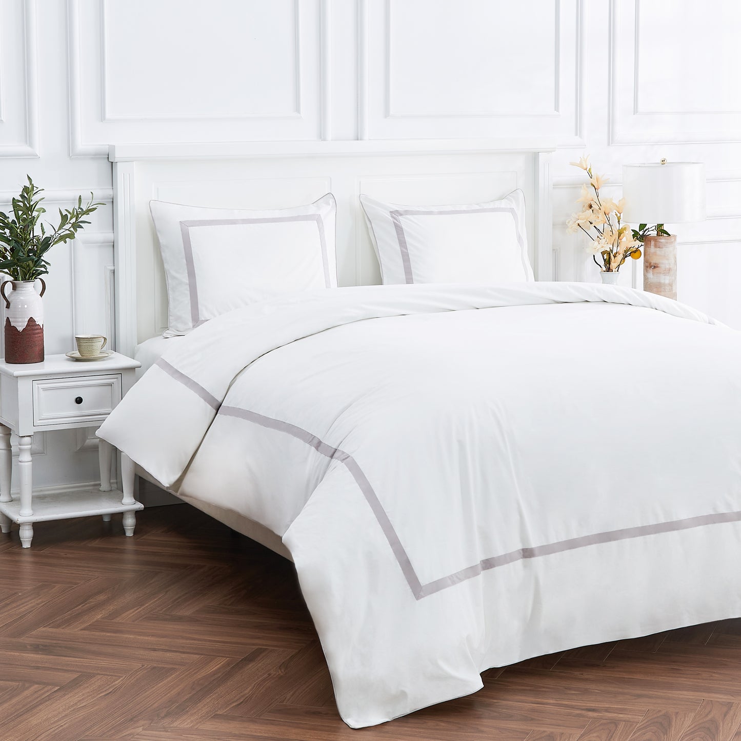 Classic Double Border Percale Cotton Duvet Set